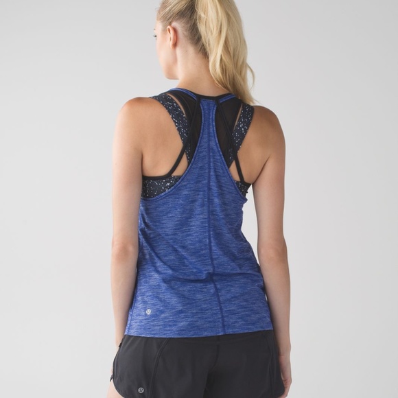 Lululemon Tough It Out Tank with Bra Size 12 - Picture 2 of 5